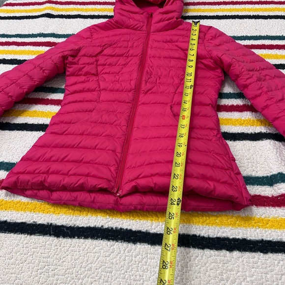 Lululemon Pack It Down Puffer Jacket in Calypso Pink, Size 4 - Picture 6 of 13